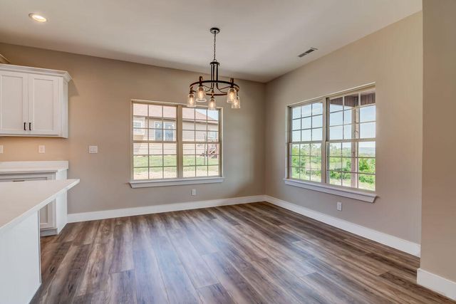 92 Mountain View Court, Branson West, MO 65737