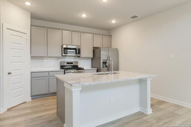 15018 Homing Meadow, San Antonio, TX 78253