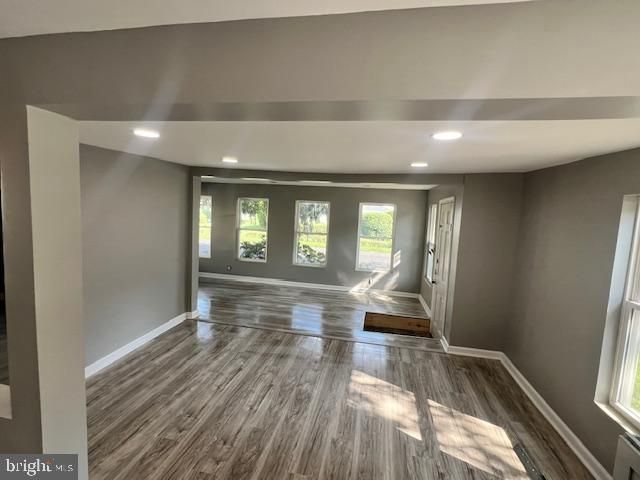 1960 MAPLE AVE, Croydon, PA 19021