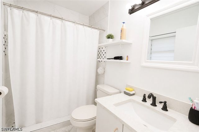 130 Jung BLVD W, Naples, FL 34120