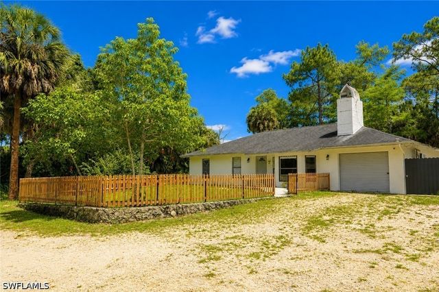 130 Jung BLVD W, Naples, FL 34120