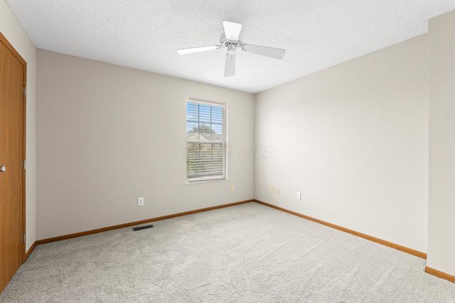 5726 Snow Drive, 128D, Hilliard, OH 43026