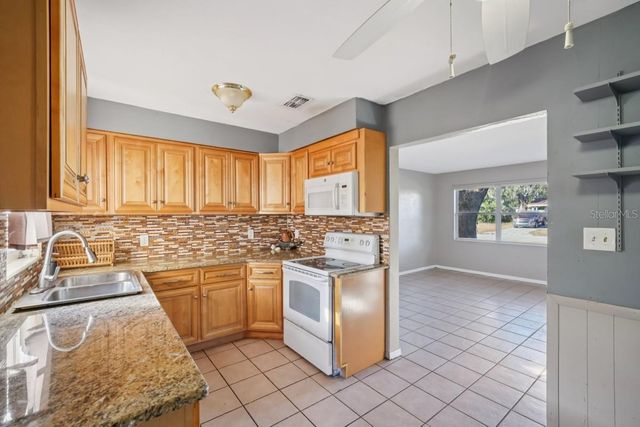 603 OAK RIDGE DRIVE, Brandon, FL 33510