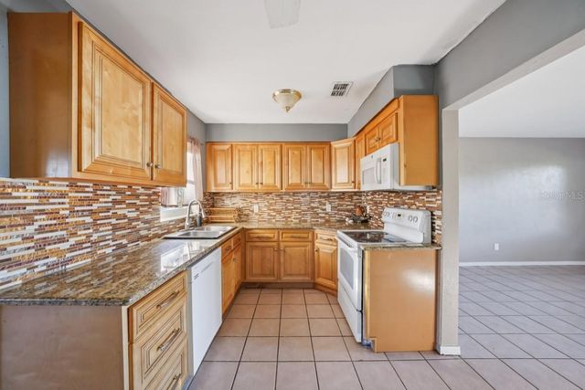 603 OAK RIDGE DRIVE, Brandon, FL 33510