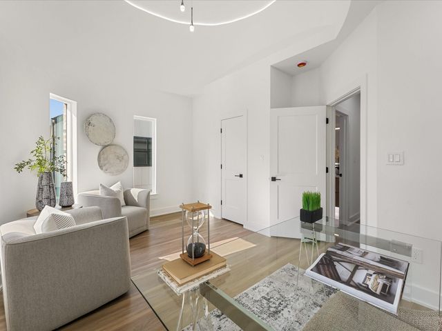 2581 Paul Quinn Street, Houston, TX 77091