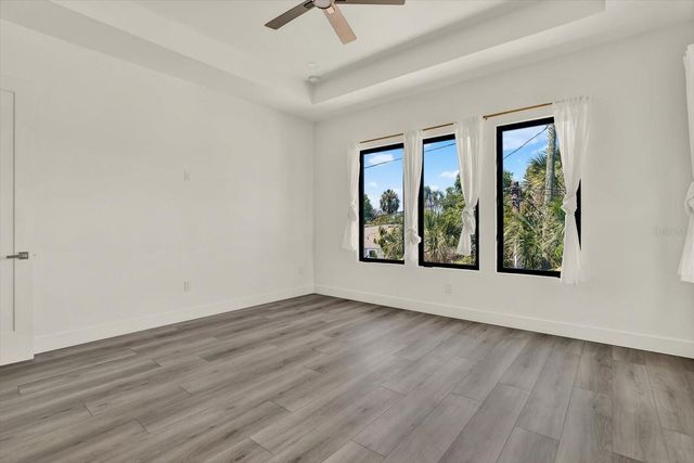 1625 9TH AVENUE N, St Petersburg, FL 33713