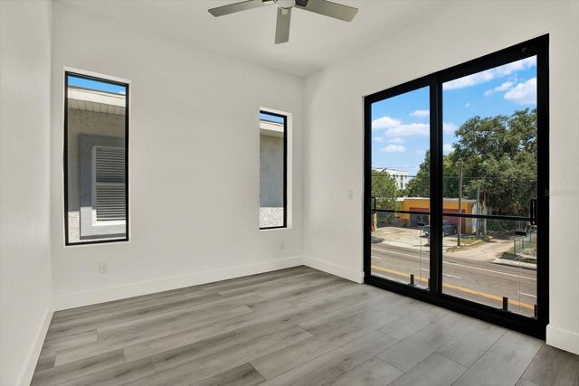 1625 9TH AVENUE N, St Petersburg, FL 33713