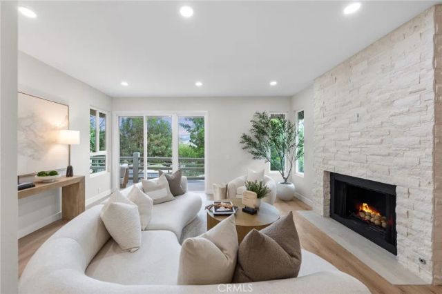 14 Highland, Irvine, CA 92603