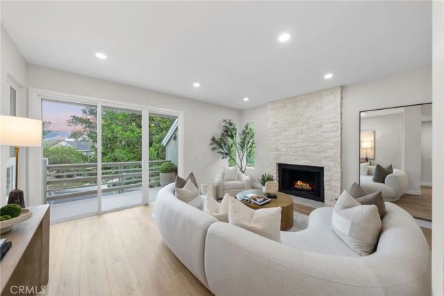 14 Highland, Irvine, CA 92603