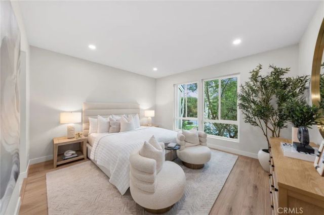 14 Highland, Irvine, CA 92603