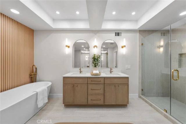 14 Highland, Irvine, CA 92603