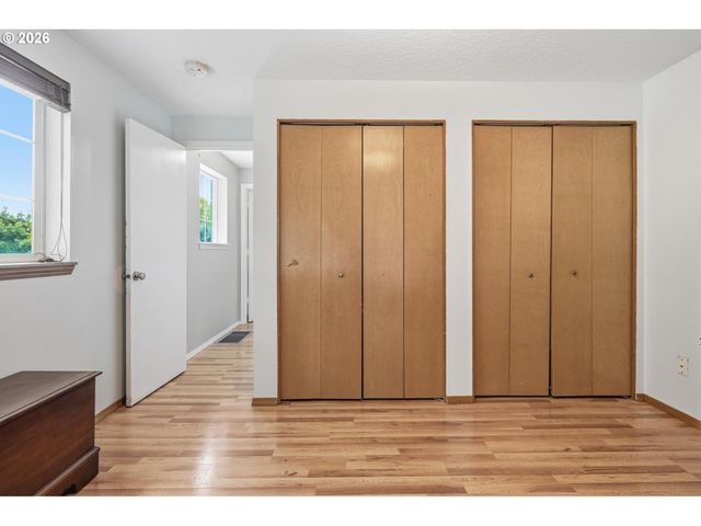 6714 Se ARIEL St, Hillsboro, OR 97123