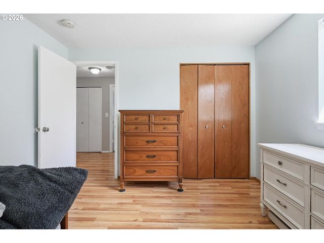 6714 Se ARIEL St, Hillsboro, OR 97123
