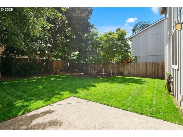 6714 Se ARIEL St, Hillsboro, OR 97123