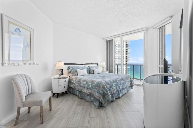 16485 Collins Ave PH35C, Sunny Isles Beach, FL 33160