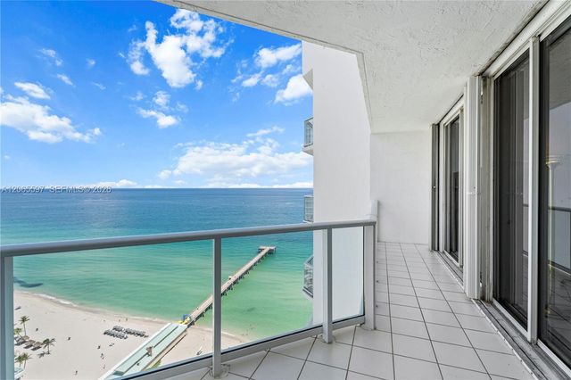 16485 Collins Ave PH35C, Sunny Isles Beach, FL 33160