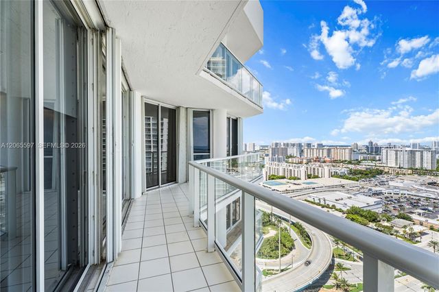 16485 Collins Ave PH35C, Sunny Isles Beach, FL 33160