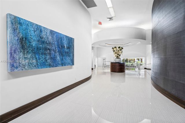 16485 Collins Ave PH35C, Sunny Isles Beach, FL 33160