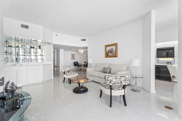 16485 Collins Ave PH35C, Sunny Isles Beach, FL 33160