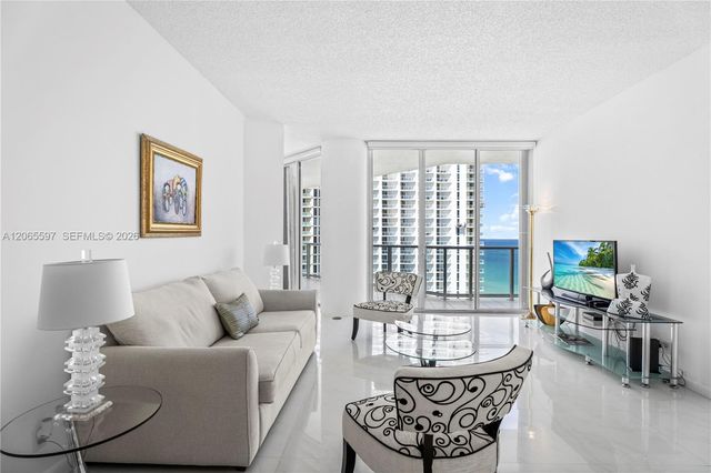 16485 Collins Ave PH35C, Sunny Isles Beach, FL 33160