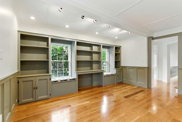 267 South Main Street, Hopedale, MA 01747