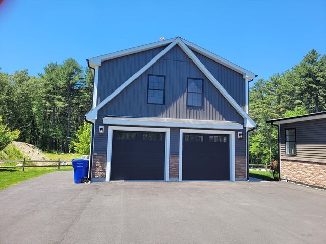 267 South Main Street, Hopedale, MA 01747