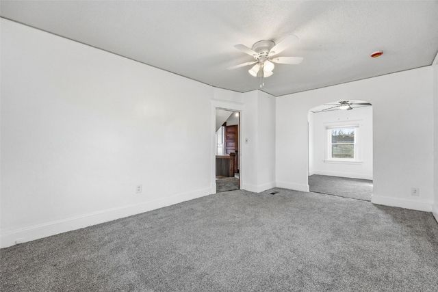 1711 Blake Boulevard SE, Cedar Rapids, IA 52403