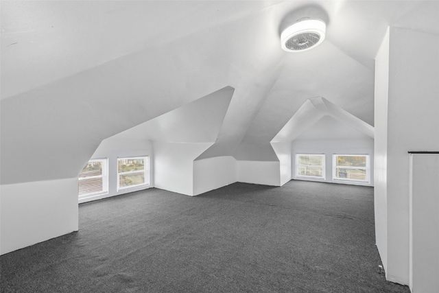 1711 Blake Boulevard SE, Cedar Rapids, IA 52403