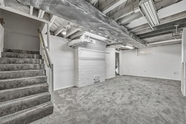 1711 Blake Boulevard SE, Cedar Rapids, IA 52403