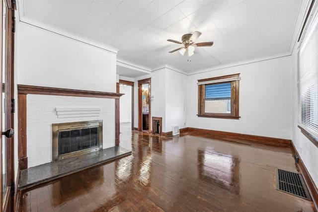 1711 Blake Boulevard SE, Cedar Rapids, IA 52403