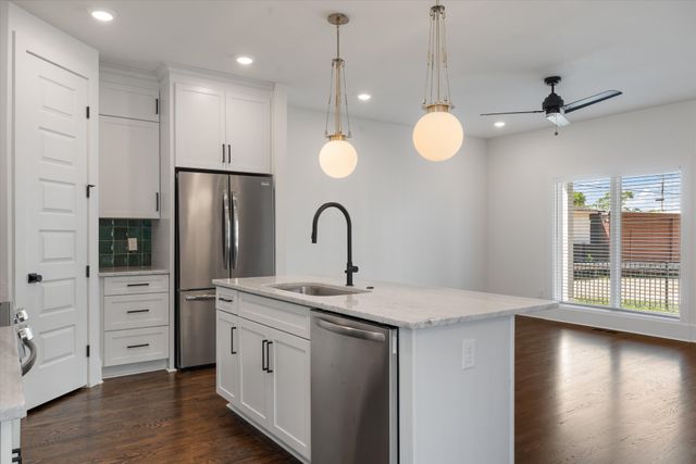 1802B 10th Ave, N, Nashville, TN 37208