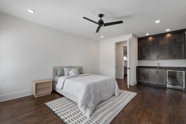 1802B 10th Ave, N, Nashville, TN 37208