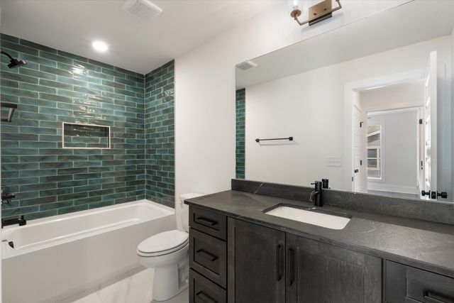 1802B 10th Ave, N, Nashville, TN 37208