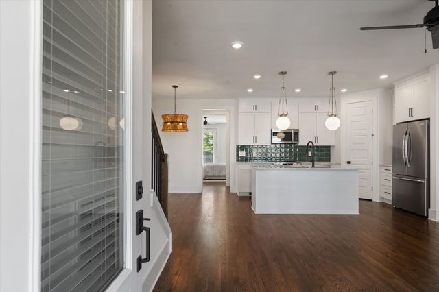1802B 10th Ave, N, Nashville, TN 37208