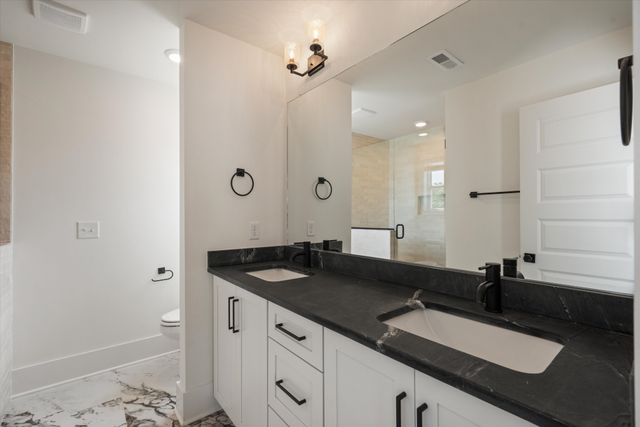 1802B 10th Ave, N, Nashville, TN 37208