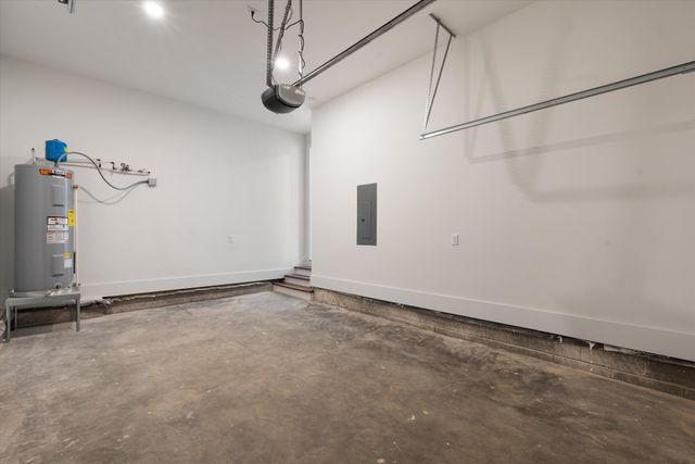 1802B 10th Ave, N, Nashville, TN 37208