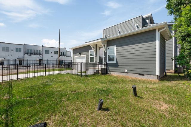 1802B 10th Ave, N, Nashville, TN 37208