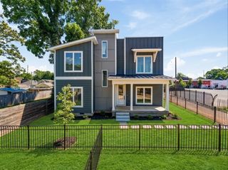 1802B 10th Ave, N, Nashville, TN 37208