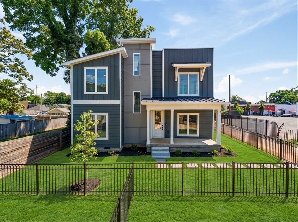 1802B 10th Ave, N, Nashville, TN 37208