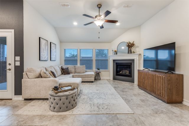 413 Yellowstone Drive, Celina, TX 75009