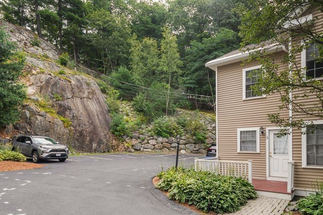 824 Main St. 3, Wakefield, MA 01880