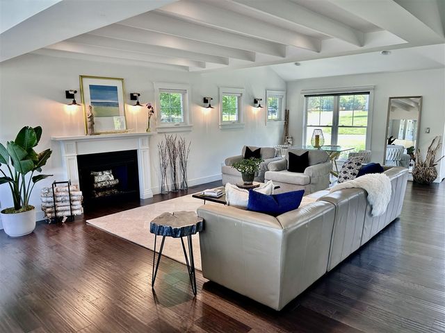 728 Wilderness Ridge Drive, Douglas, MI 49406