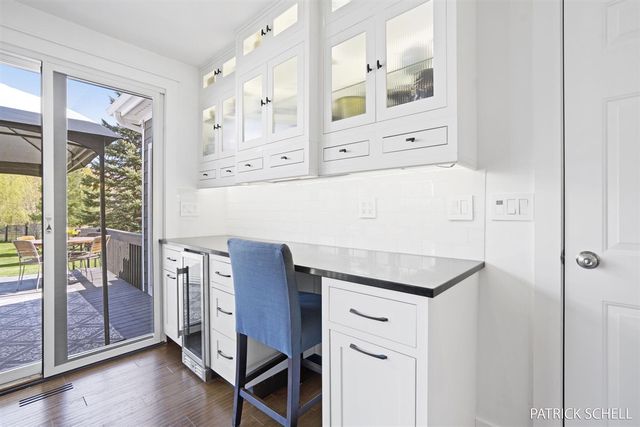 728 Wilderness Ridge Drive, Douglas, MI 49406