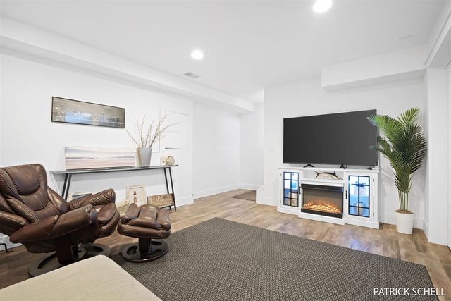 728 Wilderness Ridge Drive, Douglas, MI 49406