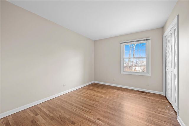 21W080 22nd Street, Lombard, IL 60148