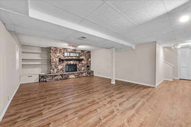 21W080 22nd Street, Lombard, IL 60148