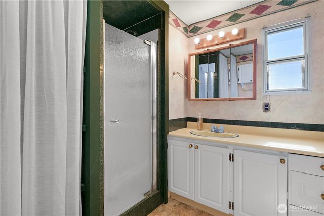 8409 Richard Way, Blaine, WA 98230
