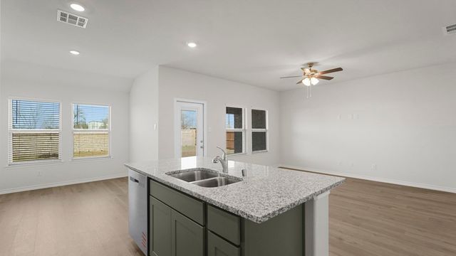 754 Hart Leaf Lane, Lavon, TX 75166