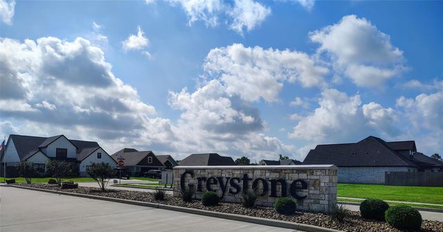 640 Greystone Lane, Angleton, TX 77515