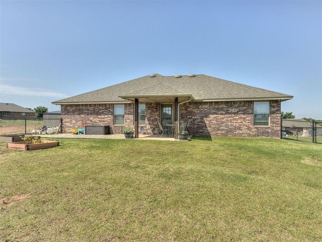 4864 County Street 2989, Blanchard, OK 73010